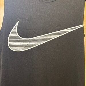 Nike Shirt Mens Large Dri-FIT Black Sleeveless Athletic Muscle Tank Large Swoosh